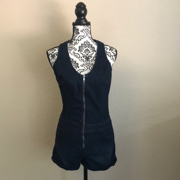 🔴SALE NEW GUESS Denim Romper - Picture 1 of 3
